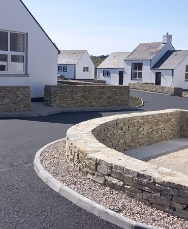 grounds of Arranmore Holiday Village
